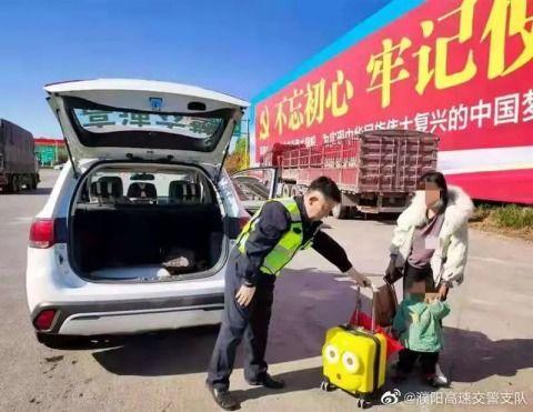 国产母子车试驾视频大全,驾驭新体验，亲子出行新选择