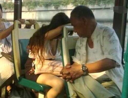 国产网友偷拍视频丝袜